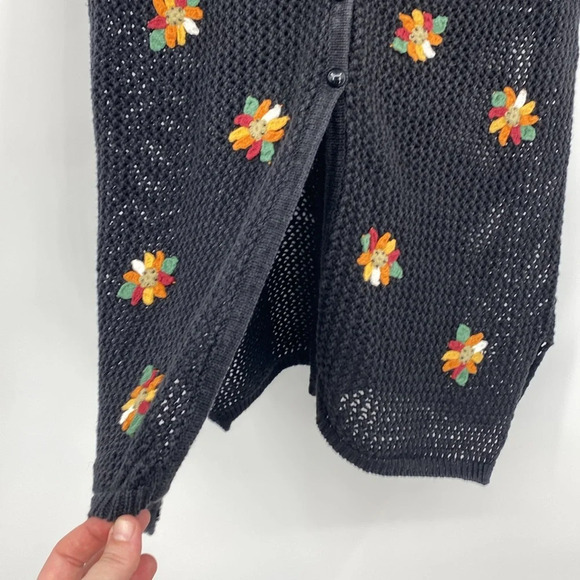 Vintage Cardigan Vest Womens LP Black Floral Grandma Ramie Cotton Knit 80s - Picture 3 of 13